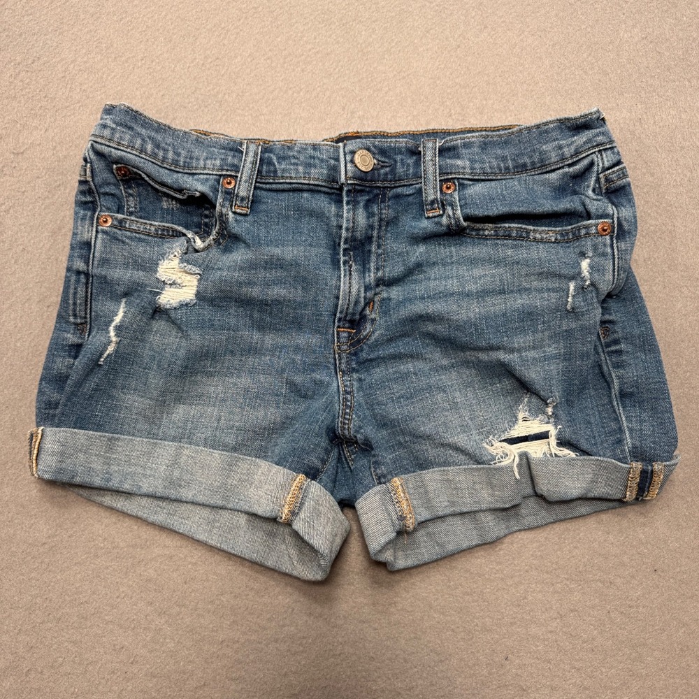 GAP Denim Shorts Women's 6/28 Blue Medium Wash Cuffed Hem Distressed Whiskered
